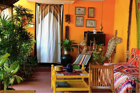 出國旅行 除了酒店還能睡在哪兒？