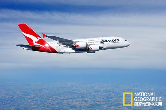 長途航班，漫漫長途。《都市達(dá)人》的Annie Fitzsimmons向我們介紹了幾條小貼士，幫助大家度過這段煎熬。攝影：Gilles ROLLE，Redux