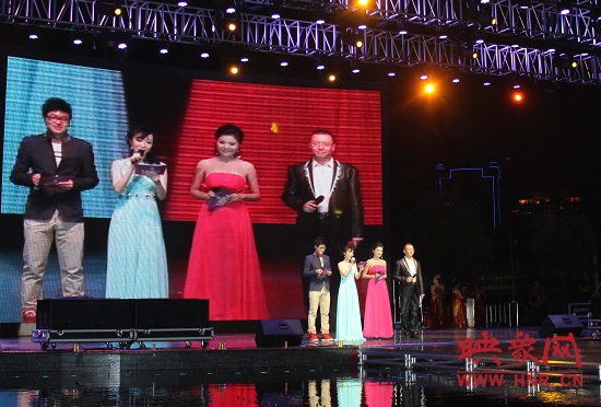 現(xiàn)場主持人帥天、小糖、李江、凱文