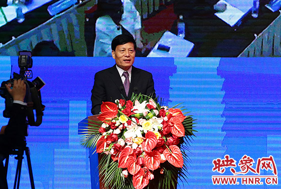 河南省委副書記、省長謝伏瞻出席開幕式并講話