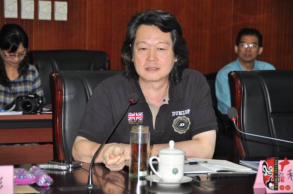 河南文化藝術(shù)研究院院長(zhǎng)李利宏