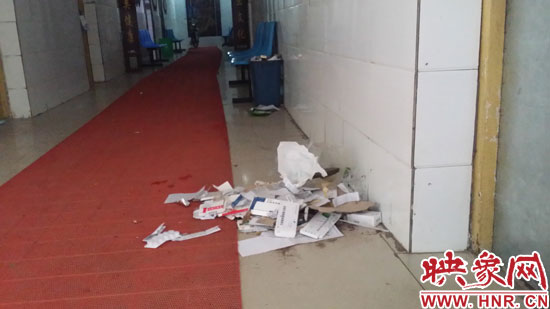 門珍樓道垃圾 門珍樓道垃圾