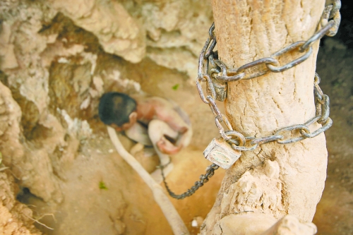 何時(shí)“解鎖”，仍需我們靜下心來共同反思。