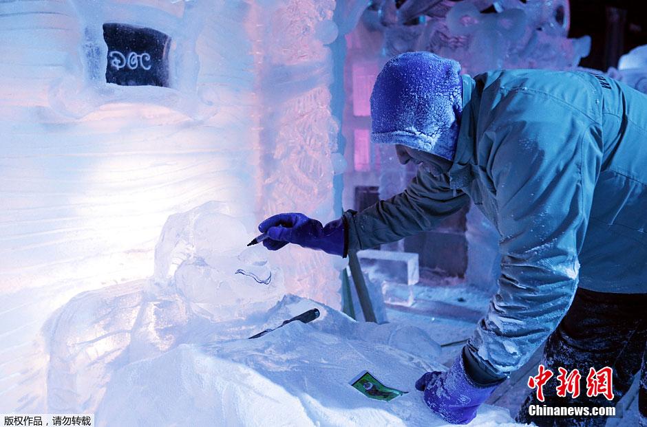 比利時舉辦冰雕節(jié) 美輪美奐令人神往 比利時舉辦冰雕節(jié) 美輪美奐令人神往