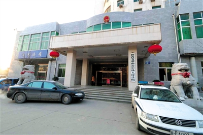 李宏亮在被違規(guī)辦理了監(jiān)外執(zhí)行后，再犯命案。