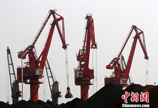 國家統(tǒng)計(jì)局今天將召開國民經(jīng)濟(jì)運(yùn)行情況新聞發(fā)布會(huì)，公布三季度GDP等經(jīng)濟(jì)數(shù)據(jù)