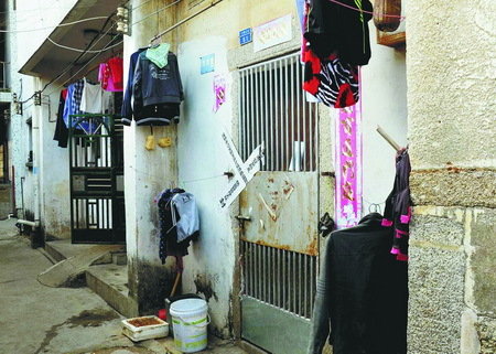 深圳:親媽多次打斷8歲女手腳 虐殺后焚尸(附圖) 深圳:親媽多次打斷8歲女手腳 虐殺后焚尸(附圖)