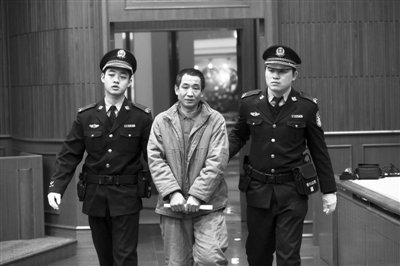 黑車(chē)司機(jī)因扎死人后賠償受害人32萬(wàn)獲輕判