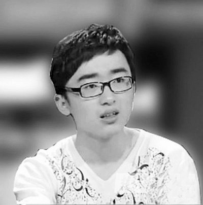 他是2010年湖北高考第88名，也是“口誅筆伐”母校的“刺兒頭”