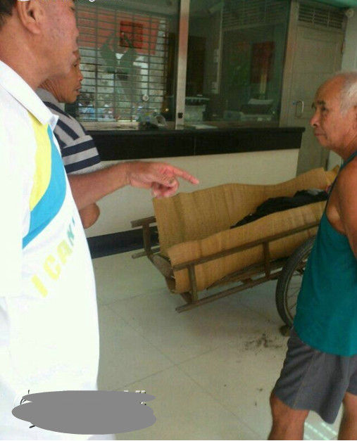 鄧漢林說，鄧某芳死后，雙方一直僵持到當(dāng)晚9點(diǎn)多，最后以信用社賠償13萬而告終。