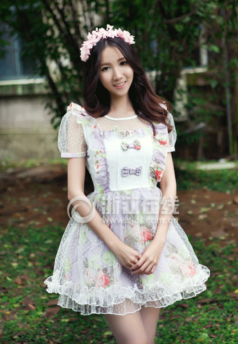 她真的是浙大在讀博士生，還是位韓國留學(xué)生