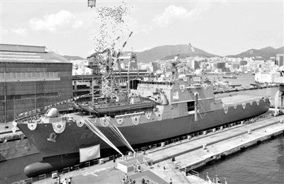 9月11日，韓國釜山，韓國海軍新一代登陸艦“天王峰”號舉行了下水儀式。