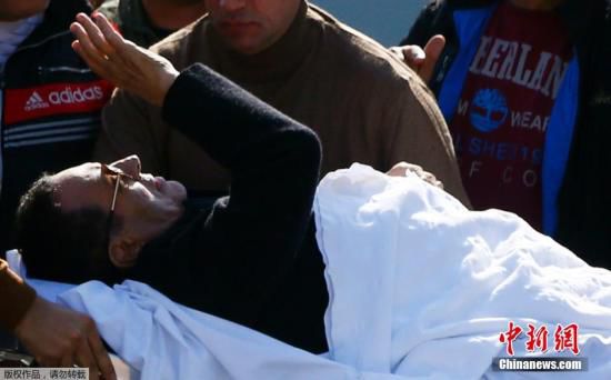 　埃及法院29日作出終審判決，裁決前總統(tǒng)穆巴拉克涉嫌謀殺示威者一案不成立，穆巴拉克將無(wú)罪釋放。圖為穆