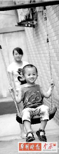 張麗梅說，兒子的每張笑臉，都會讓自己看到希望。