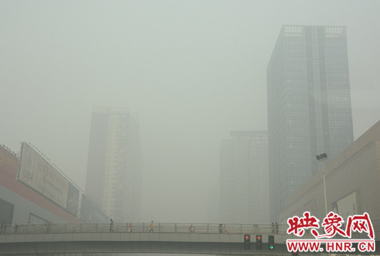 “霧霾”，應該是2013年人們最不能忘記的詞語