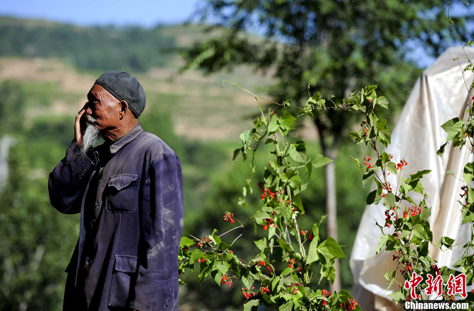 甘肅定西地震:岷縣永光村救援現(xiàn)場直擊 甘肅定西地震:岷縣永光村救援現(xiàn)場直擊