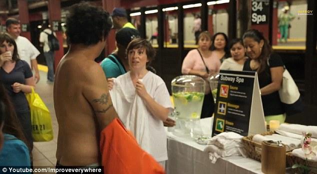 地鐵站變成桑拿浴室 地鐵站變成桑拿浴室