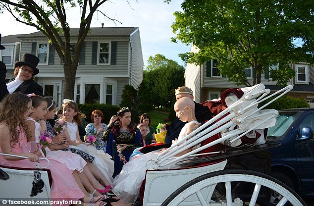 8歲癌癥患者公主夢(mèng)成真 8歲癌癥患者公主夢(mèng)成真