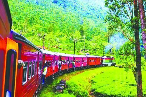 尋《千與千尋》海上火車(chē) 斯里蘭卡最美火車(chē)線路