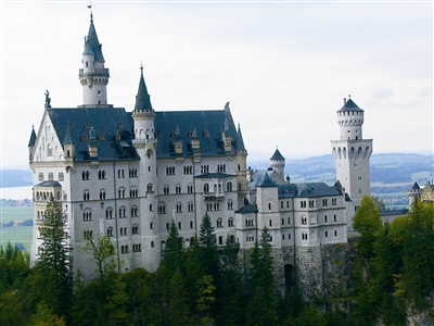 斯洛伐克古堡有180個(gè),形態(tài)各異 斯洛伐克古堡有180個(gè),形態(tài)各異