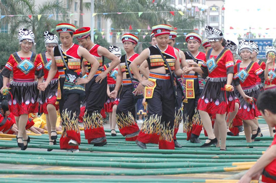 三月三 赴一場節(jié)會(huì)的旅行