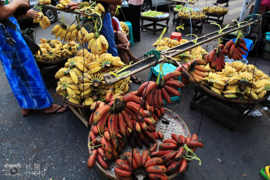 緬甸，繽紛的街邊平民小吃