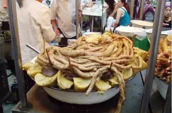 新疆奇葩”黑暗料理“ 你吃過嘛？
