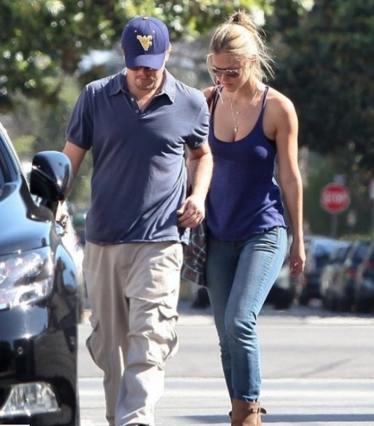 誰(shuí)能有幸約會(huì)天使？維秘超模們的男星后宮團(tuán)