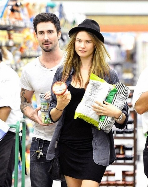 誰(shuí)能有幸約會(huì)天使？維秘超模們的男星后宮團(tuán)