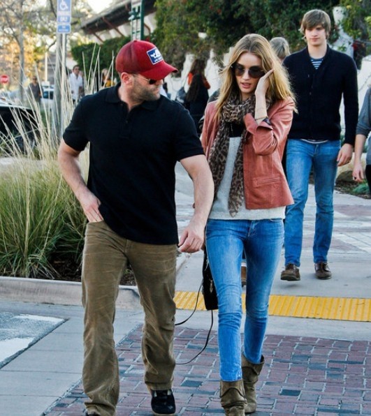 誰(shuí)能有幸約會(huì)天使？維秘超模們的男星后宮團(tuán)