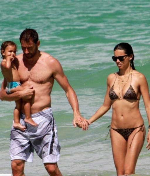 誰(shuí)能有幸約會(huì)天使？維秘超模們的男星后宮團(tuán)