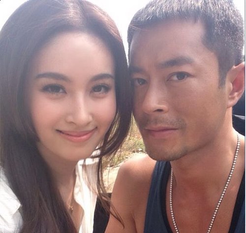 泰國(guó)最美變性人Poy與古天樂在拍戲片場(chǎng)