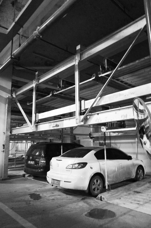 蘇荷立體式公共停車場去年12月開始使用，有384個車位。