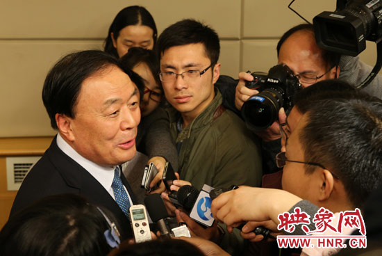 鄭州航空港經(jīng)濟(jì)綜合實(shí)驗(yàn)區(qū)發(fā)展規(guī)劃新聞發(fā)布會(huì)在北京舉行 鄭州航空港經(jīng)濟(jì)綜合實(shí)驗(yàn)區(qū)發(fā)展規(guī)劃新聞發(fā)布會(huì)在北京舉行