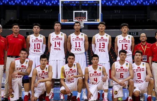 亞錦賽男籃數(shù)據(jù):單場51分創(chuàng)新低 輸19分載入史冊(cè)