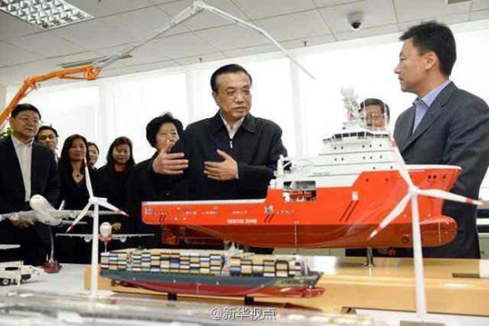 李克強(qiáng)在天津?yàn)I海新區(qū)考察 李克強(qiáng)在天津?yàn)I海新區(qū)考察