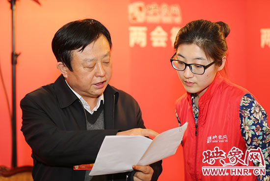 全國(guó)人大代表喬彬接受映象網(wǎng)采訪。