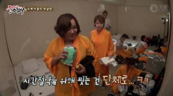 女明星6天內(nèi)在寺院內(nèi)吃住。