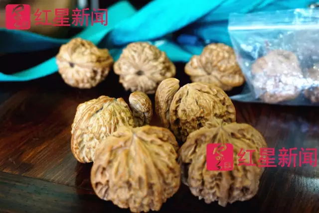 文玩核桃遇冷由幾萬一對降到5元沒人要？商戶否認