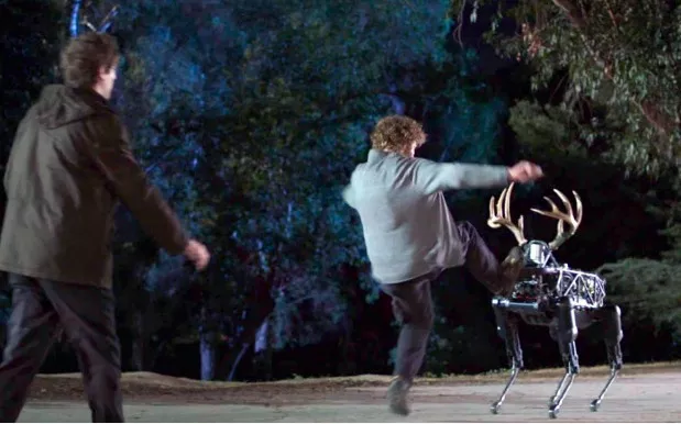 人形機器人阿特拉斯會后空翻了 網(wǎng)友:細思極恐