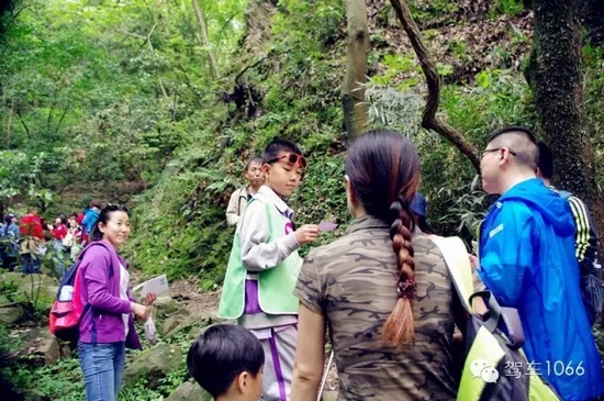 看我這小隊(duì)長(zhǎng)，合格嗎？