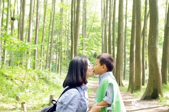 好暖心的畫面！