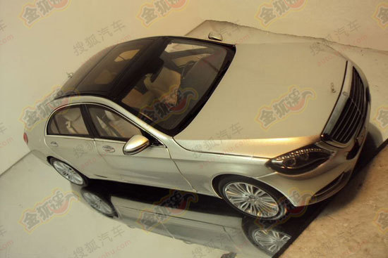 奔馳全新S級(jí)模型曝光