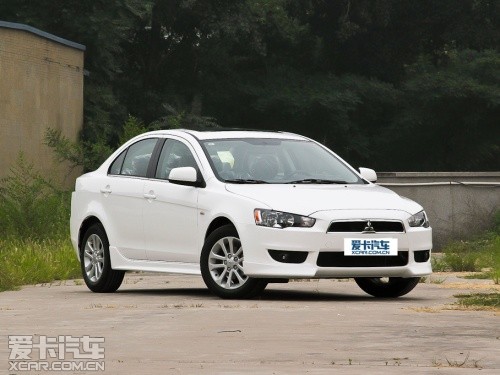 東南三菱2012款翼神 東南三菱2012款翼神