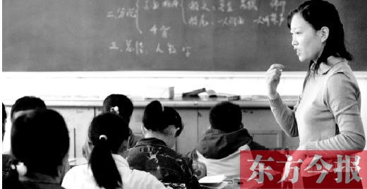 在教育等行業(yè)，女畢業(yè)生占據(jù)了大多數(shù)位置