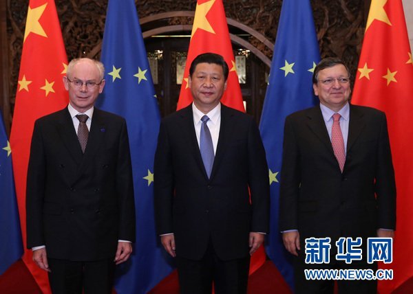 習(xí)近平會見歐洲理事會主席范龍佩和歐盟委員會主席巴羅佐。新華社記者 龐興雷 攝