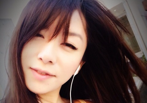 最美女教師:聽課人數(shù)太多 被迫換教室 最美女教師:聽課人數(shù)太多 被迫換教室