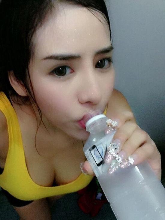 泰國(guó)全身整形Showgirl 海量性感照 泰國(guó)全身整形Showgirl 海量性感照