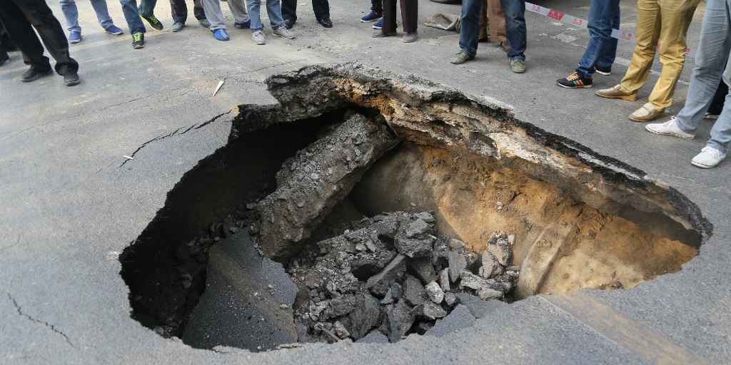 鄭州路面又塌陷 鄭州路面又塌陷