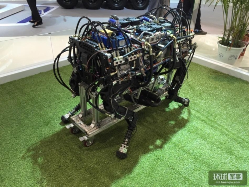 國產(chǎn)“大狗”機(jī)器人真身曝光